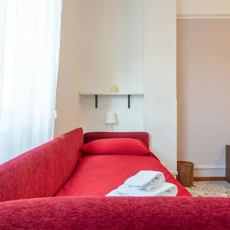 Casina Soleggiata Apartment *