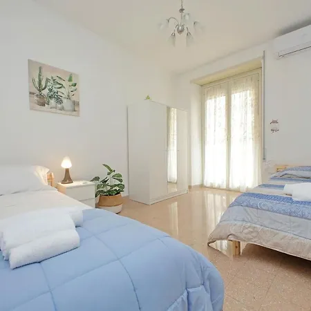 Apartment Center In A Few Minutes, La Fenice Rome