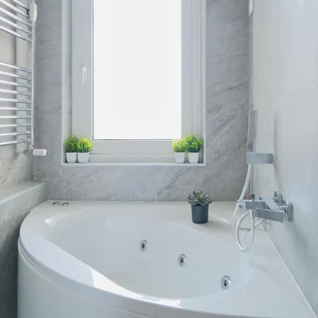 Apartment Basilica San Paolo - Cinema E Vasca Idromassaggio *