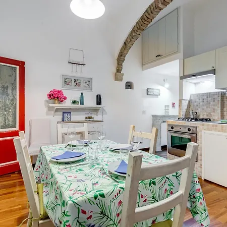 Centro Trastevere Lovely House Apartment *