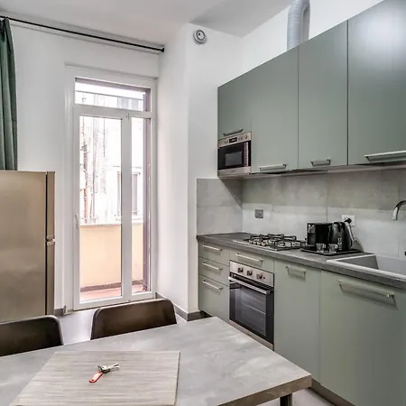 Apartment New Flat Near Termini Station