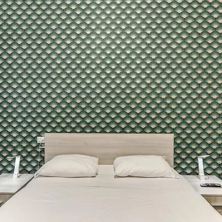 New Flat Near Termini Station Apartment