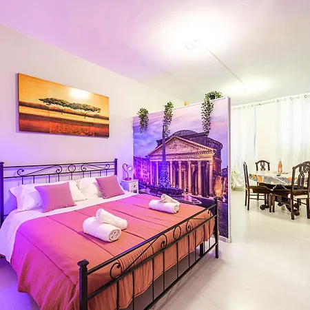 Apartment Deluxe Pantheon Rome