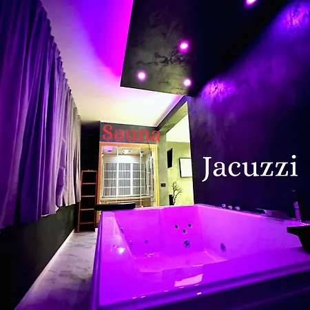 Holiday home Luxury With And Free Parking *