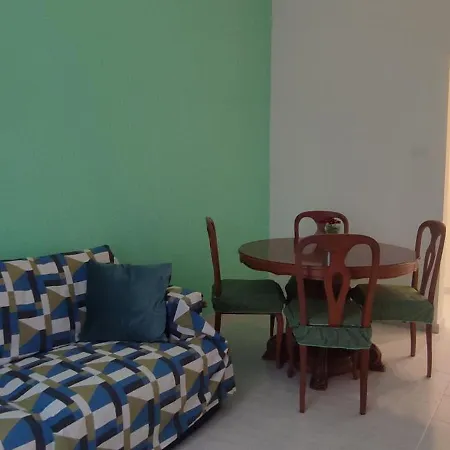 Happy Domus Ippolito Nievo Flat A Trastevere Rome