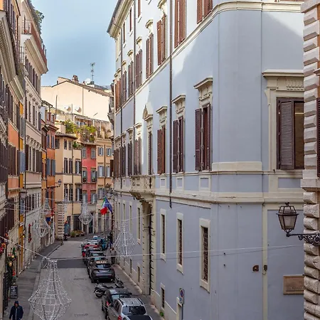Iflat Classy & Spacious Near Campo De Fiori Apartment