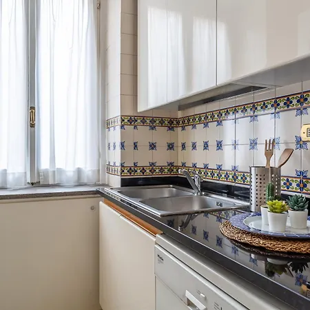 Iflat Classy & Spacious Near Campo De Fiori Apartment *