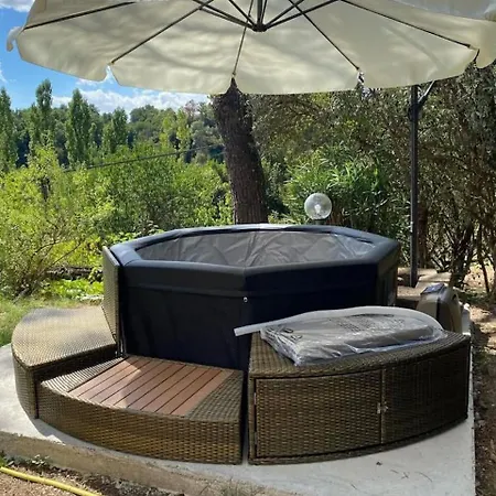 Casale Monte Oliviero Bed & Breakfast *