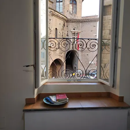 Apartment Il Grillo Ai Fori Romani Rome
