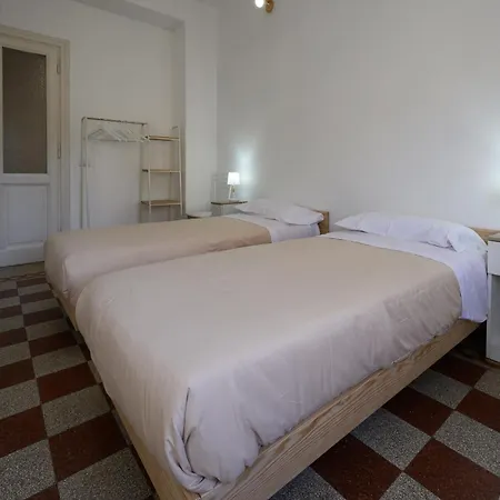 Apartment Sora Rosa *
