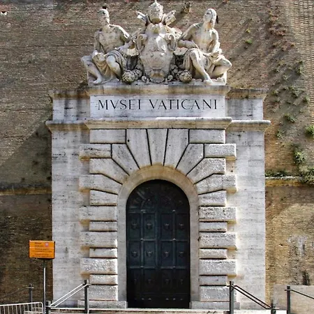 Esclusivo Casalino Vatican