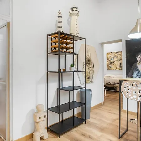 L'arte Dei Sogni With Terrace- Trastevere District Apartment