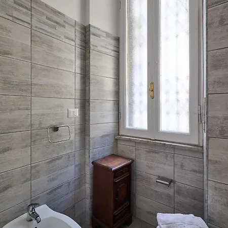 Domus Erasmo Apartment Rome