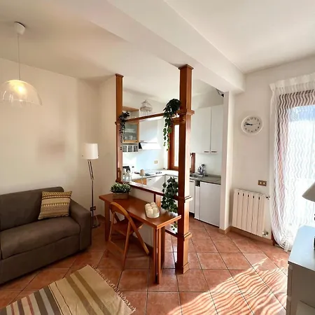 Apartment La Casina Del Sole