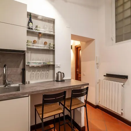 Brand New In The Heart Of Rome-for 5! Apartment Rome