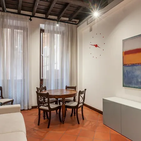 Brand New In The Heart Of Rome-for 5!