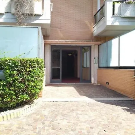 Bed & Breakfast Domus Apartments *