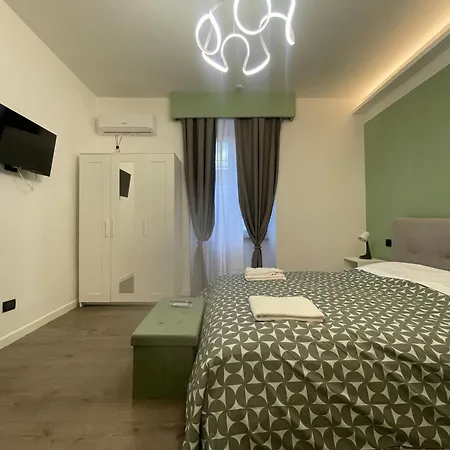 Apartment Bellavita House 2br With Private Parking In