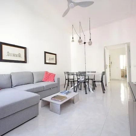 New Comfortable 2 Bedroom Della Vittoria By Halldis * Roma