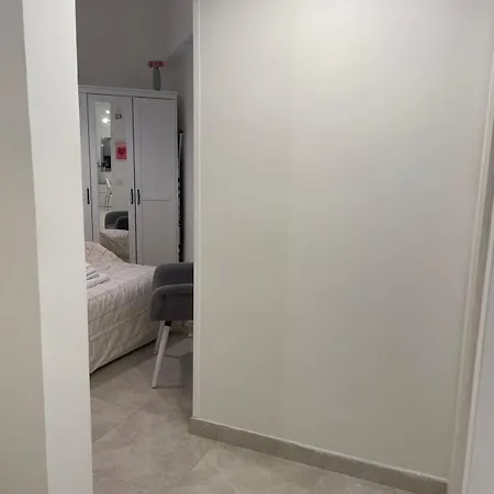 Dama Maria Elena Apartment Rome