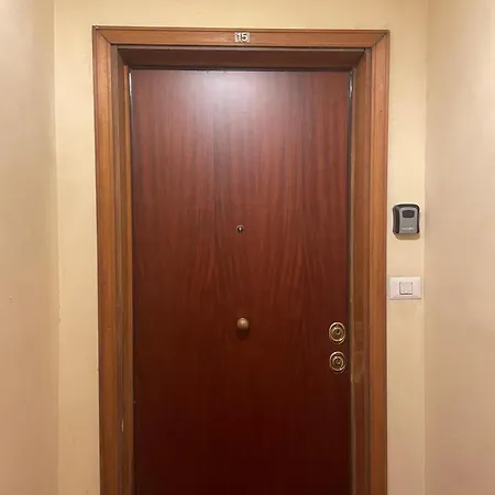 Dama Maria Elena Apartment