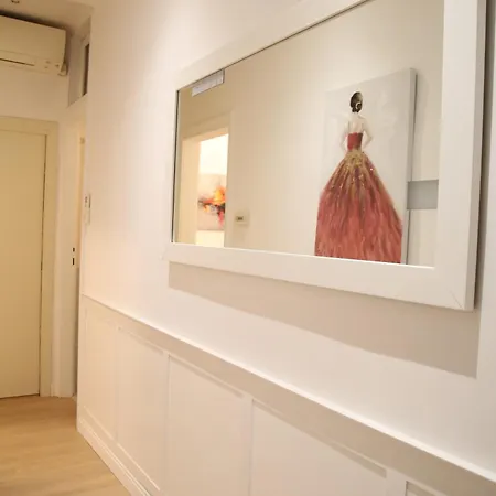 Apartment Homely In