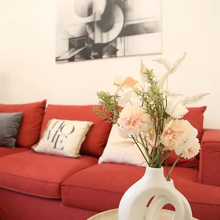 Apartment Homely In