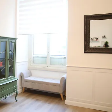 Homely In Apartment