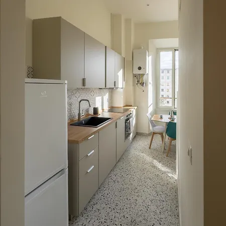 Colosseum Charme Apartment Rome