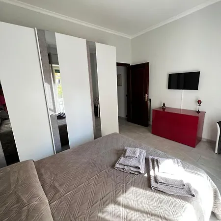 Francesco's Rhome Apartment