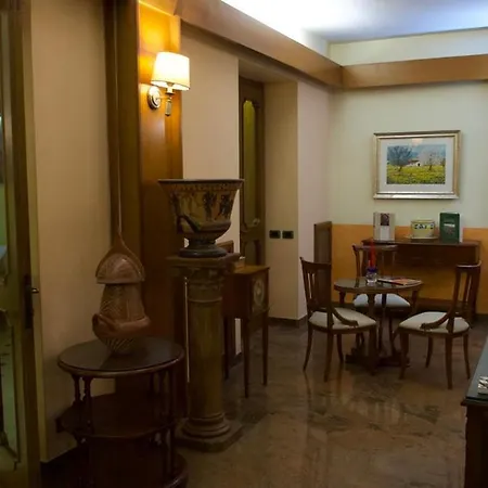 Benedetto Otel 2*