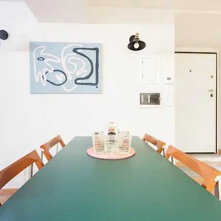 Apartment Peaceful Hidden Gem Near Metro A And Colosseum Rome