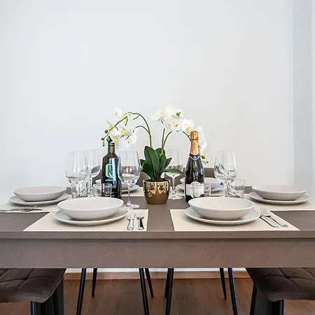 Apartment Via Niso *