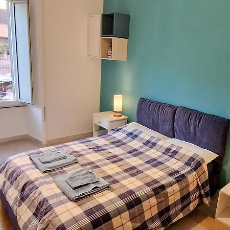 Apartment House In San Lorenzo Termini Rome