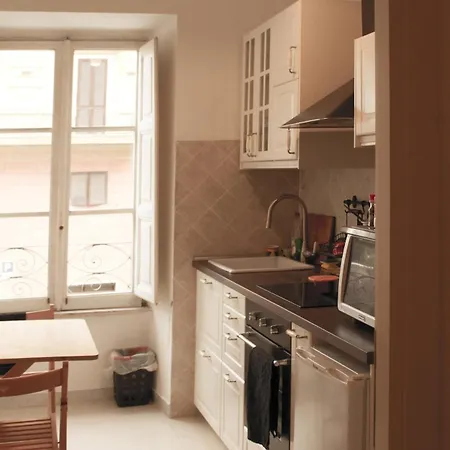 House In San Lorenzo Termini