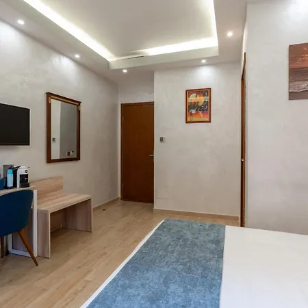 Rome Love Hotel *