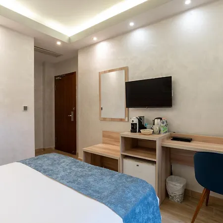 Rome Love Hotel מלון