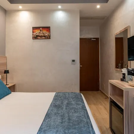 Rome Love Hotel מלון *