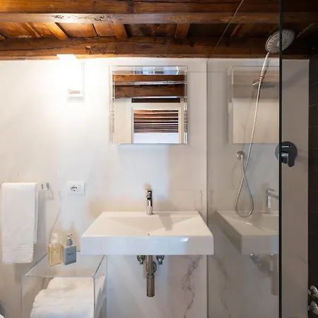Apartment Pgrhome Domus Pantheon *