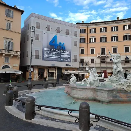 Navona