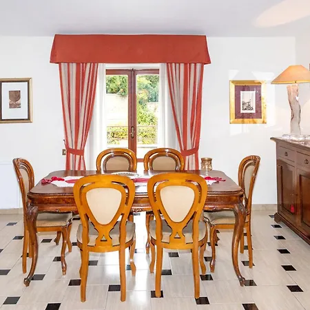Apartment Tenuta Terenzi - Relais Appia Antica