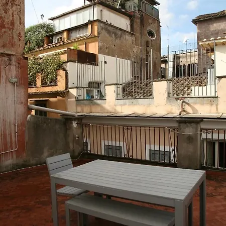 Cellini Apartment