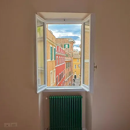 Design And Cozy In Trastevere Rome