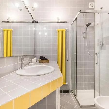 Design And Cozy In Trastevere Rome