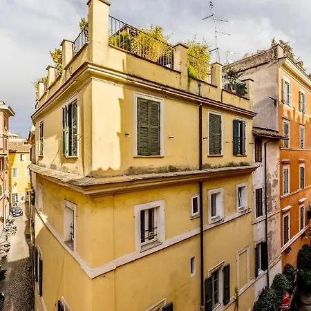Design And Cozy In Trastevere Apartment *