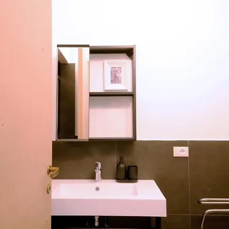 Led House Apartment