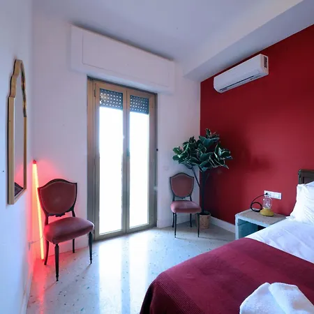 Led House *