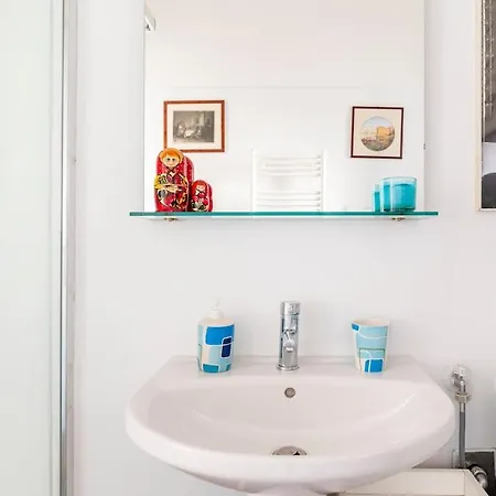 Principe House, Rome, 3 Bedroom 2 Bath, Elegant Full Of Light * Roma