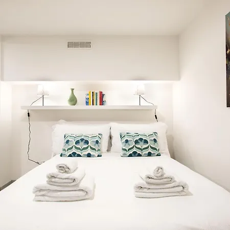 Comfortable Pied-a-terre In The Center Of Rome