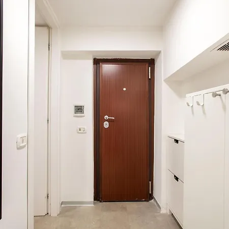 Comfortable Pied-a-terre In The Center Of *